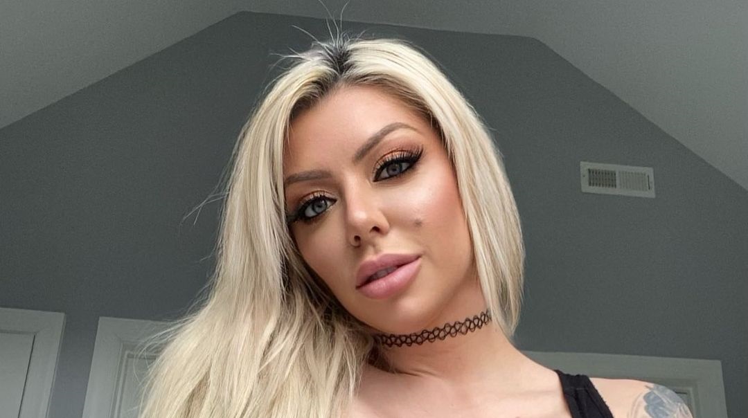 Karma Rx 8 Hottest Photo, Karma Rx 8 Sexy Photoshoot Karma Rx 7 Hottest Photo, Karma Rx 7 Sexiest Pictures