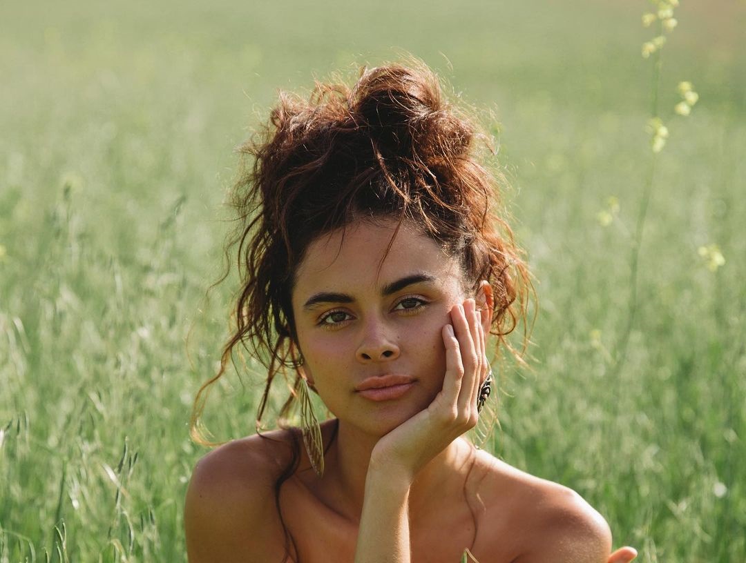 Sophia Esperanza 24 Hottest Photo, Sophia Esperanza 24 Sexy Photoshoot Sophia Esperanza 23 Hottest Photo, Sophia Esperanza 23 Sexiest Pictures
