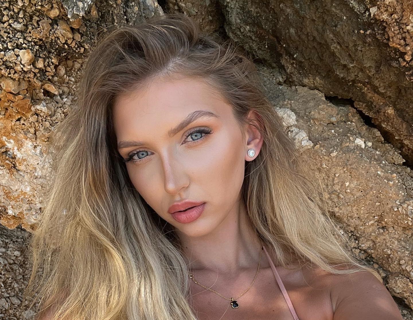 Weronika Karczewska 36 Hottest Photo, Weronika Karczewska 36 Sexy Photoshoot Weronika Karczewska 35 Hottest Photo, Weronika Karczewska 35 Sexiest Pictures
