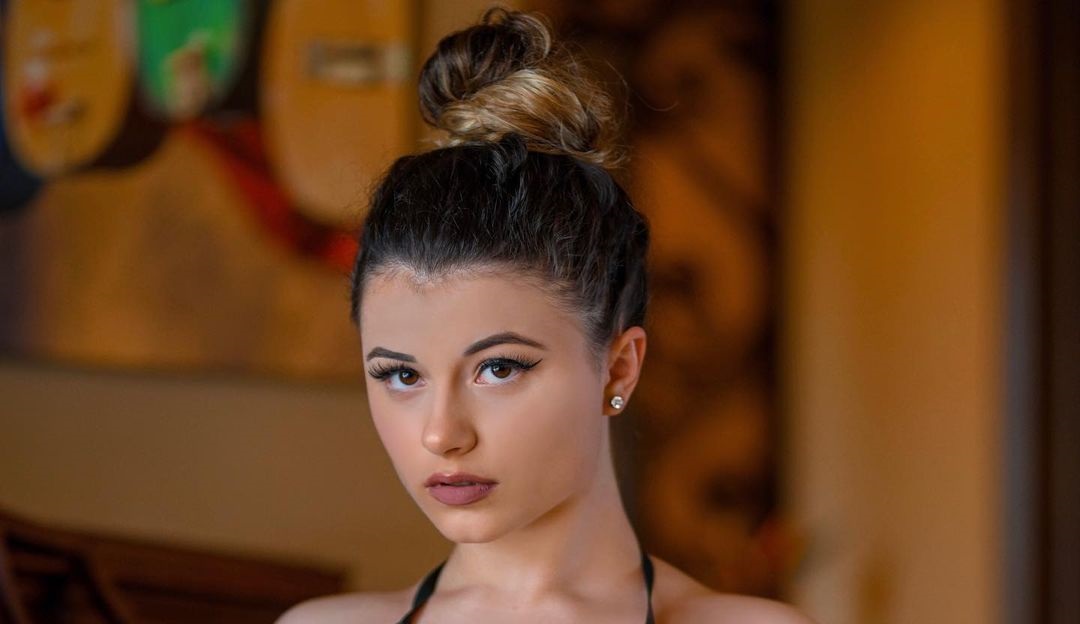 Skylar Paige 22 Hottest Photo, Skylar Paige 22 Sexy Photoshoot Skylar Paige 21 Hottest Photo, Skylar Paige 21 Sexiest Pictures