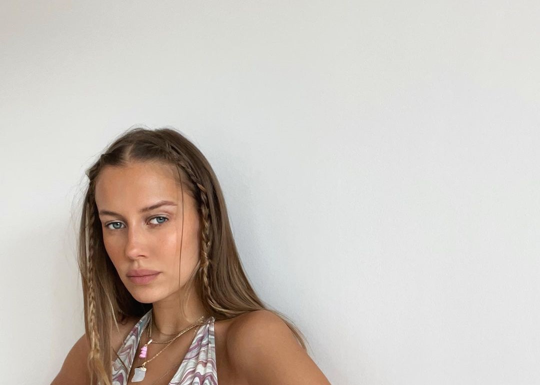 Nicole Poturalski 28 Hottest Photo, Nicole Poturalski 28 Sexy Photoshoot Nicole Poturalski 27 Hottest Photo, Nicole Poturalski 27 Sexiest Pictures