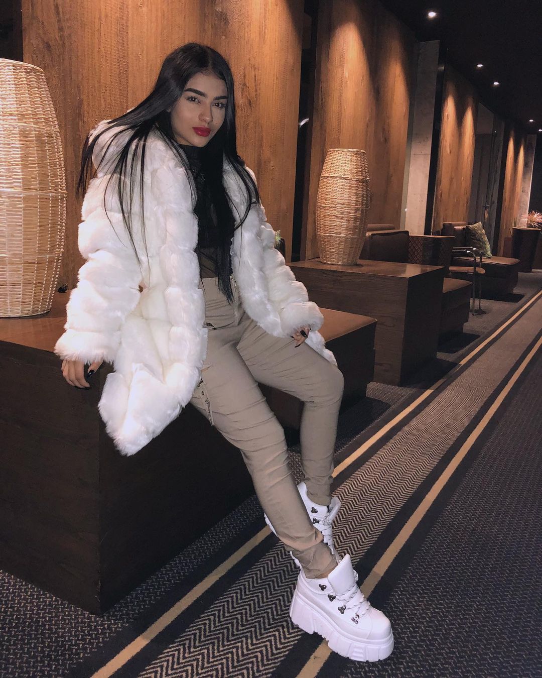 Lauu Gonzales 24 Hottest Photo, Lauu Gonzales 24 Sexy Photoshoot Lauu Gonzales 23 Hottest Photo, Lauu Gonzales 23 Sexiest Pictures