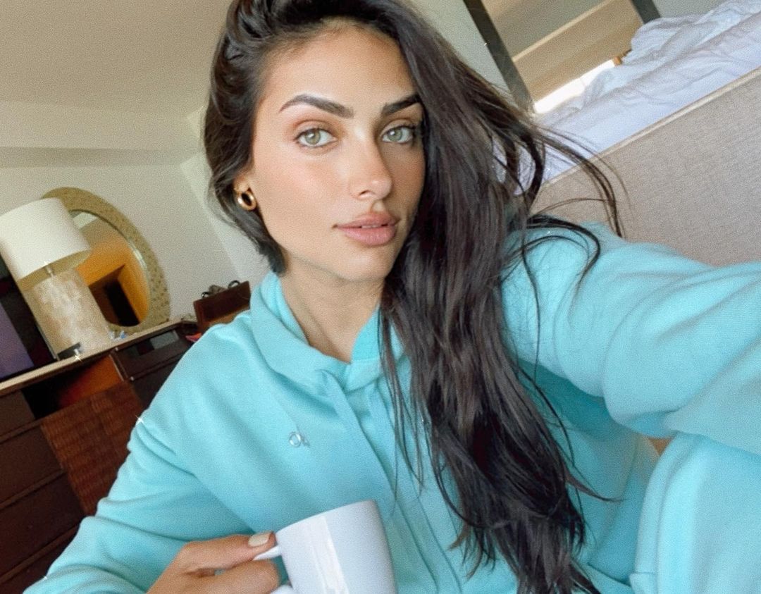 Renata Notni 12 Hottest Photo, Renata Notni 12 Sexy Photoshoot Renata Notni 11 Hottest Photo, Renata Notni 11 Sexiest Pictures