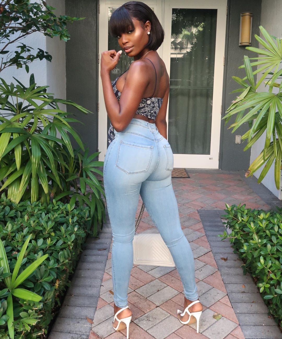Lulu Simmons 12 Hottest Photo, Lulu Simmons 12 Sexy Photoshoot Lulu Simmons 11 Hottest Photo, Lulu Simmons 11 Sexiest Pictures
