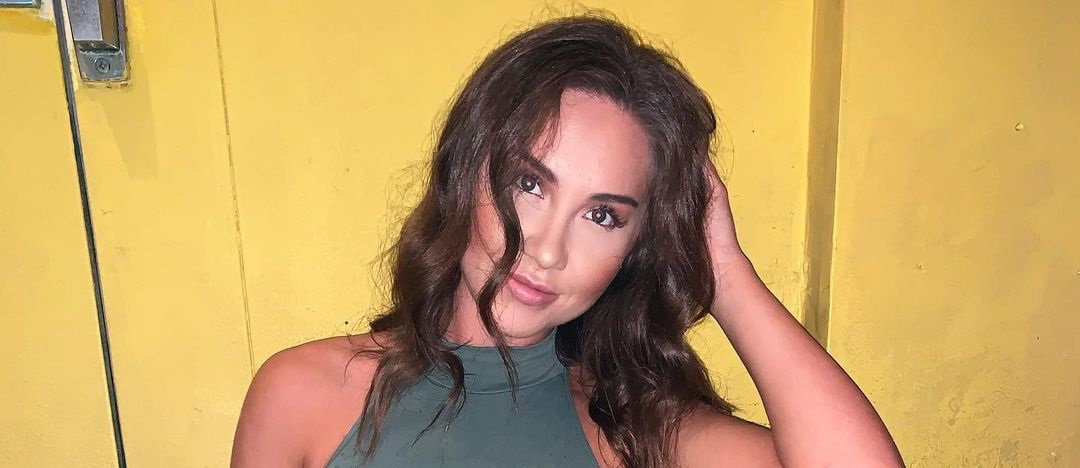 Katie Williams 12 Hottest Photo, Katie Williams 12 Sexy Photoshoot Katie Williams 11 Hottest Photo, Katie Williams 11 Sexiest Pictures