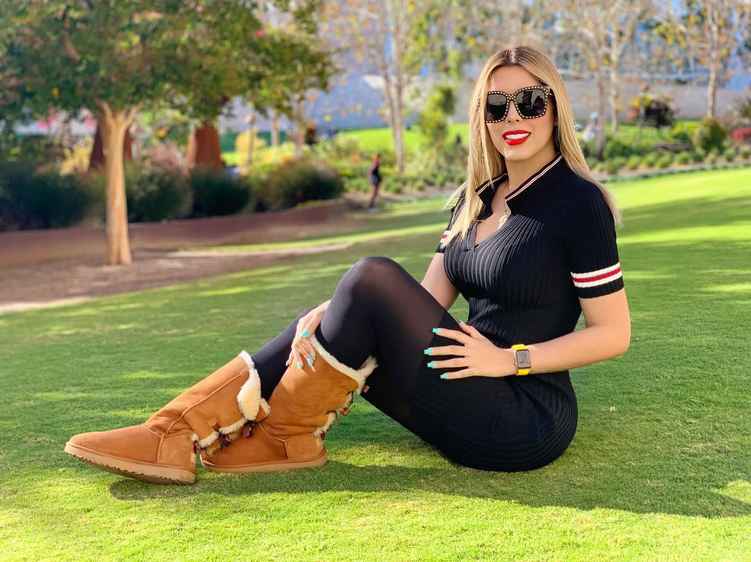 Viviane Lomelin 12 Hottest Photo, Viviane Lomelin 12 Sexy Photoshoot Viviane Lomelin 11 Hottest Photo, Viviane Lomelin 11 Sexiest Pictures