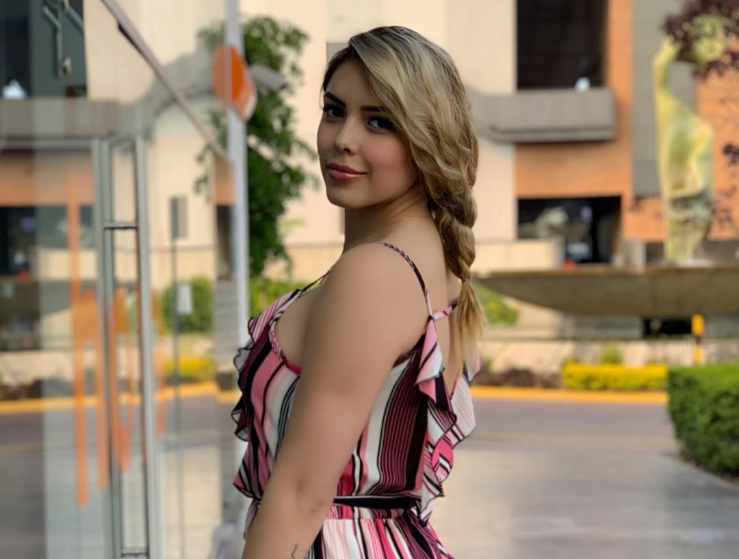 Viviane Lomelin 16 Hottest Photo, Viviane Lomelin 16 Sexy Photoshoot Viviane Lomelin 15 Hottest Photo, Viviane Lomelin 15 Sexiest Pictures