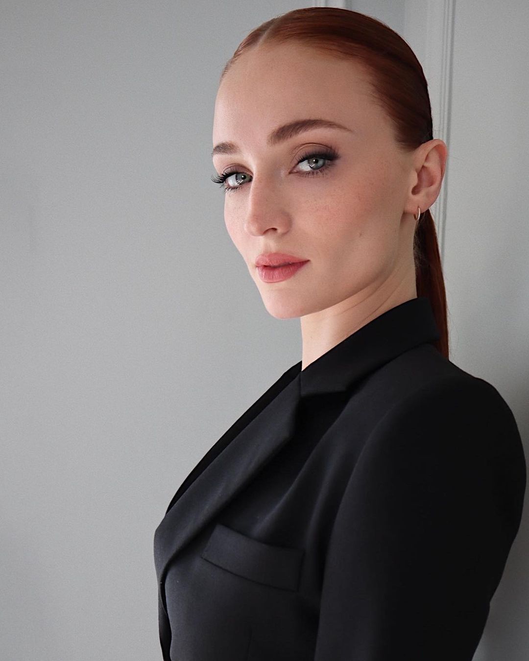 Sophie Turner 16 Hottest Photo, Sophie Turner 16 Sexy Photoshoot Sophie Turner 15 Hottest Photo, Sophie Turner 15 Sexiest Pictures