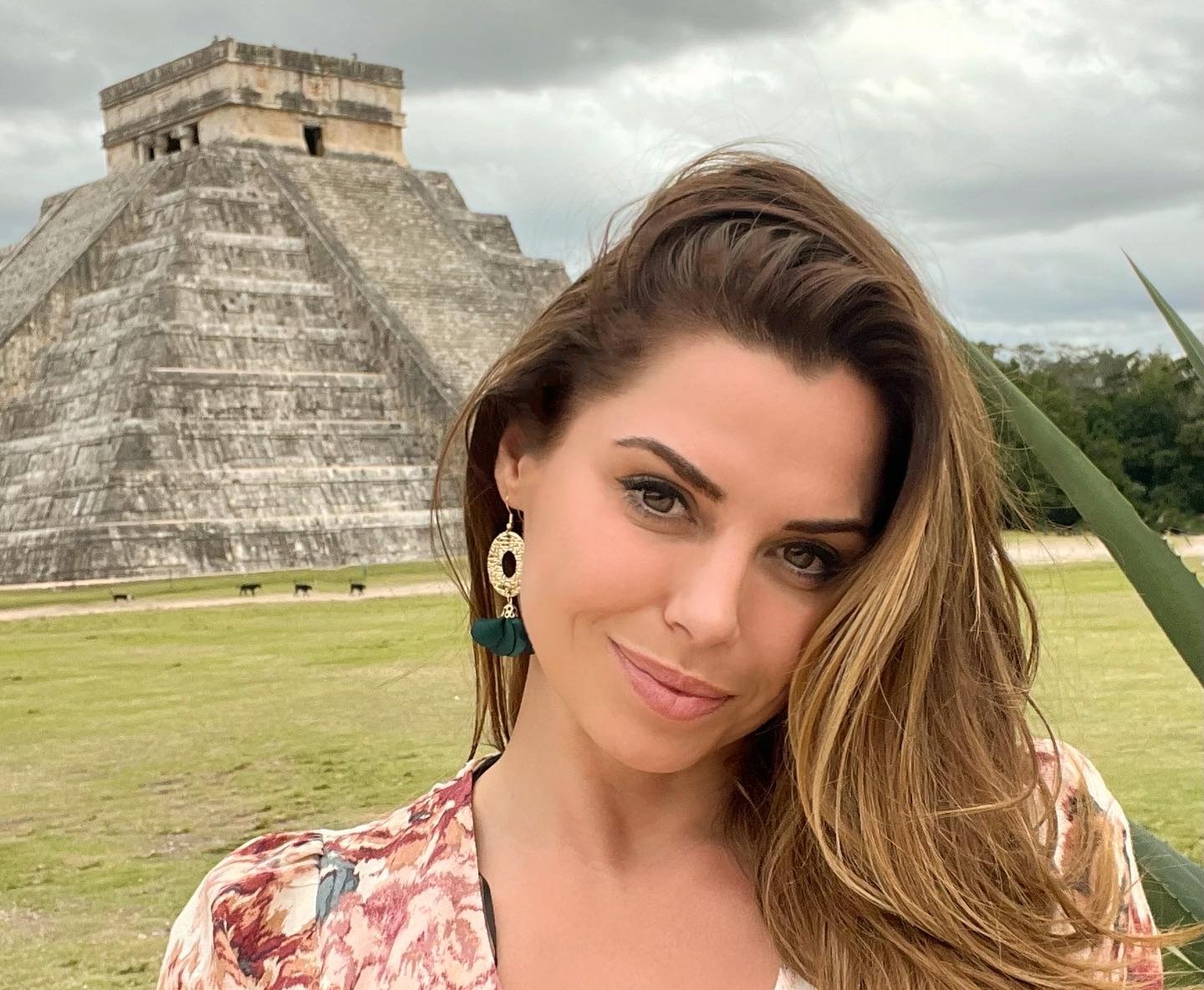 Louise Glover 20 Hottest Photo, Louise Glover 20 Sexy Photoshoot Louise Glover 19 Hottest Photo, Louise Glover 19 Sexiest Pictures