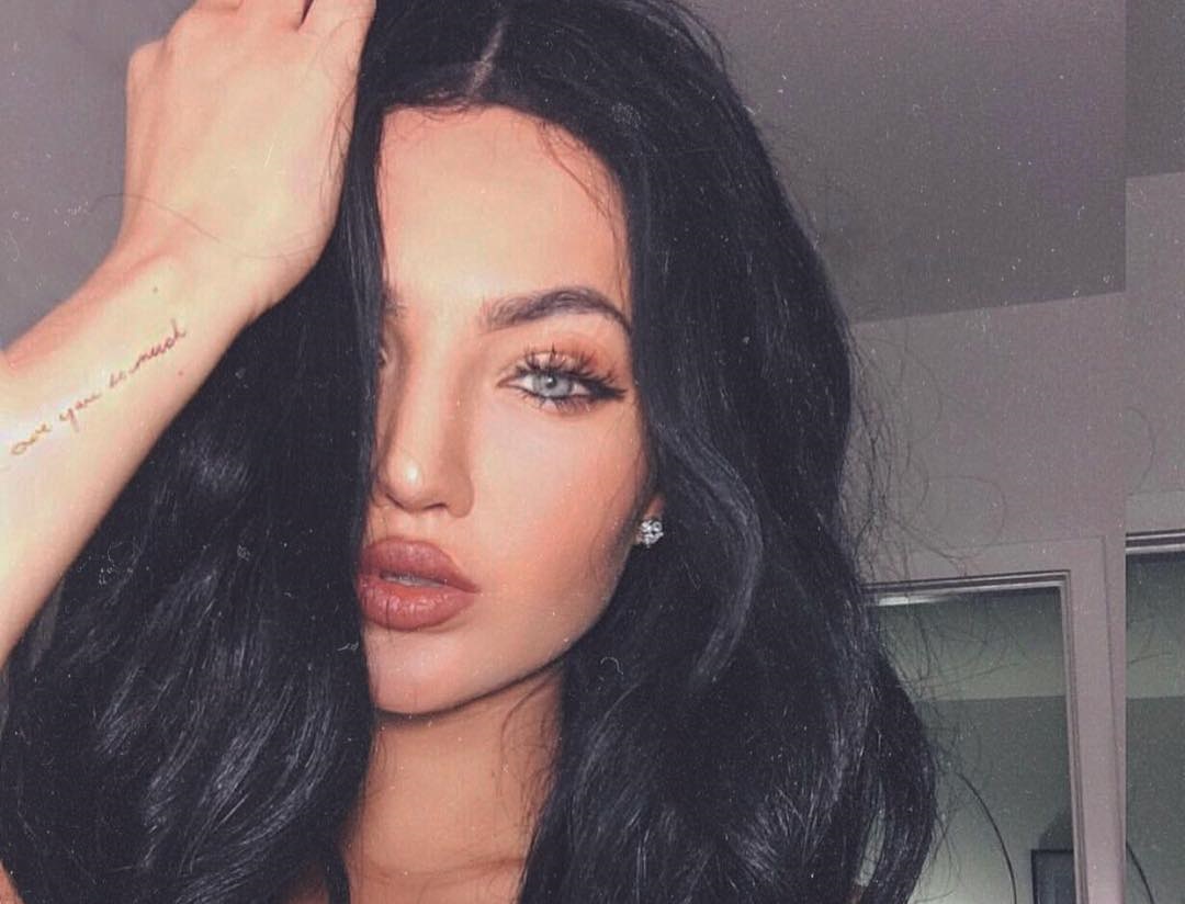 Natalie Halcro 34 Hottest Photo, Natalie Halcro 34 Sexy Photoshoot Natalie Halcro 33 Hottest Photo, Natalie Halcro 33 Sexiest Pictures