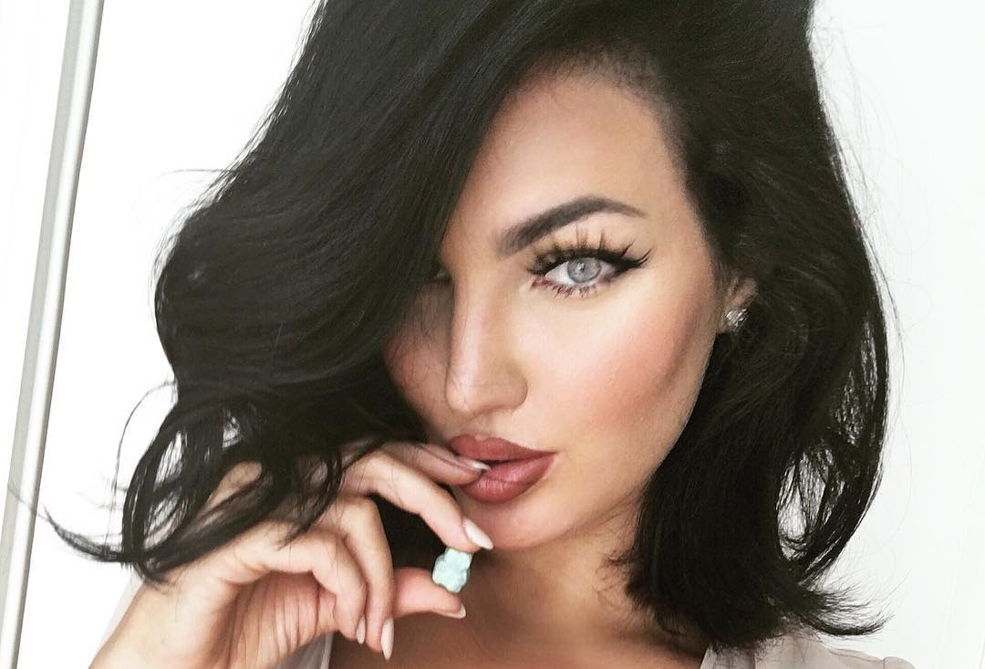 Natalie Halcro 18 Hottest Photo, Natalie Halcro 18 Sexy Photoshoot Natalie Halcro 17 Hottest Photo, Natalie Halcro 17 Sexiest Pictures