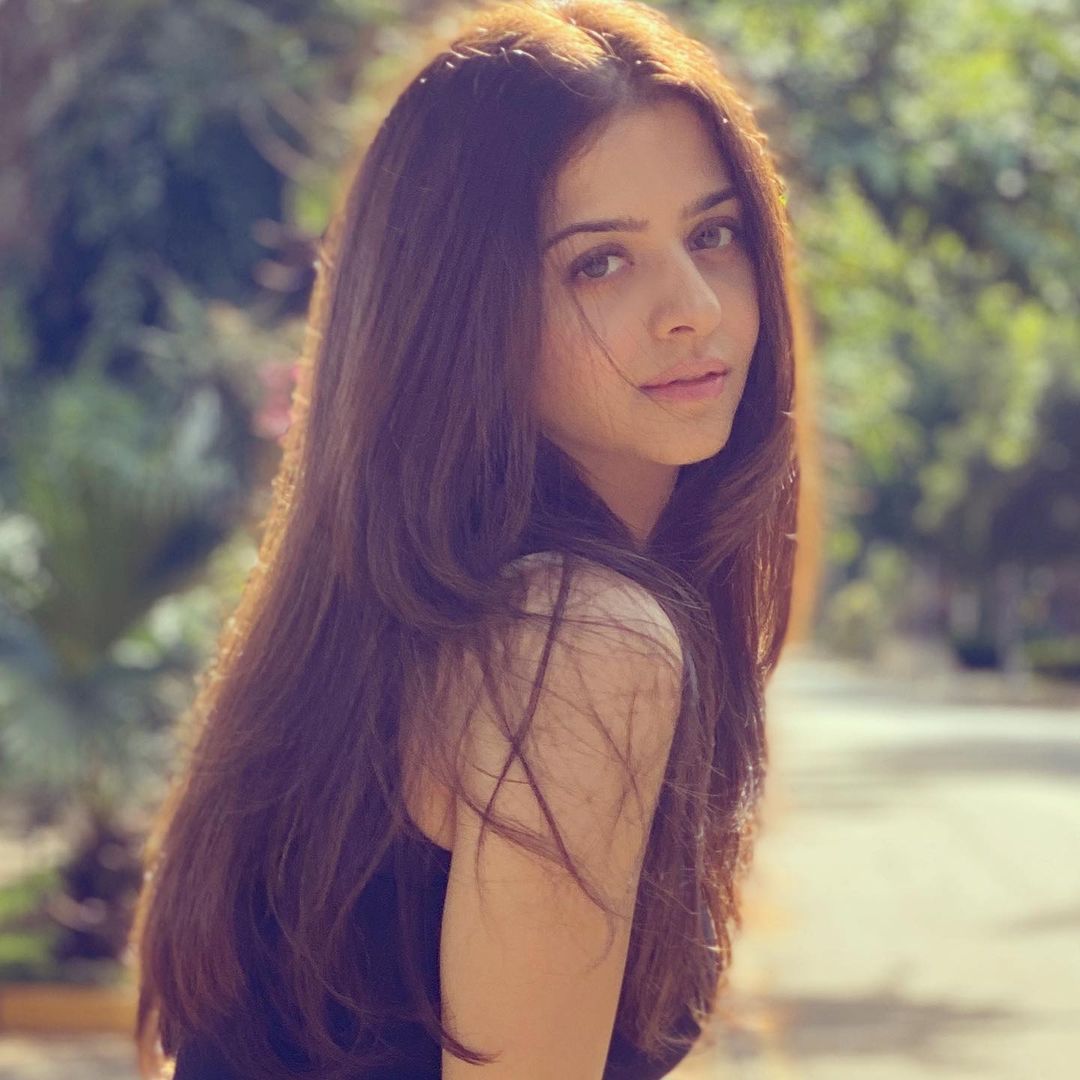 Vedhika4U 26 Hottest Photo, Vedhika4U 26 Sexy Photoshoot Vedhika4U 25 Hottest Photo, Vedhika4U 25 Sexiest Pictures