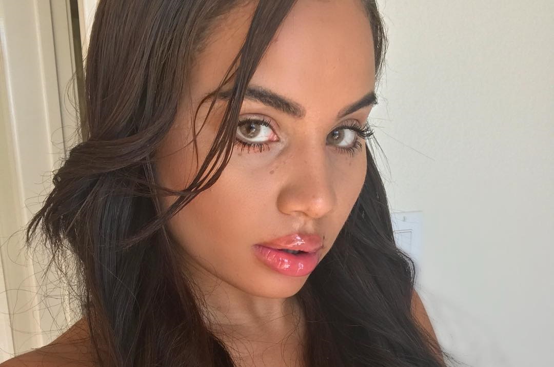 Chey Anderson 24 Hottest Photo, Chey Anderson 24 Sexy Photoshoot Chey Anderson 23 Hottest Photo, Chey Anderson 23 Sexiest Pictures