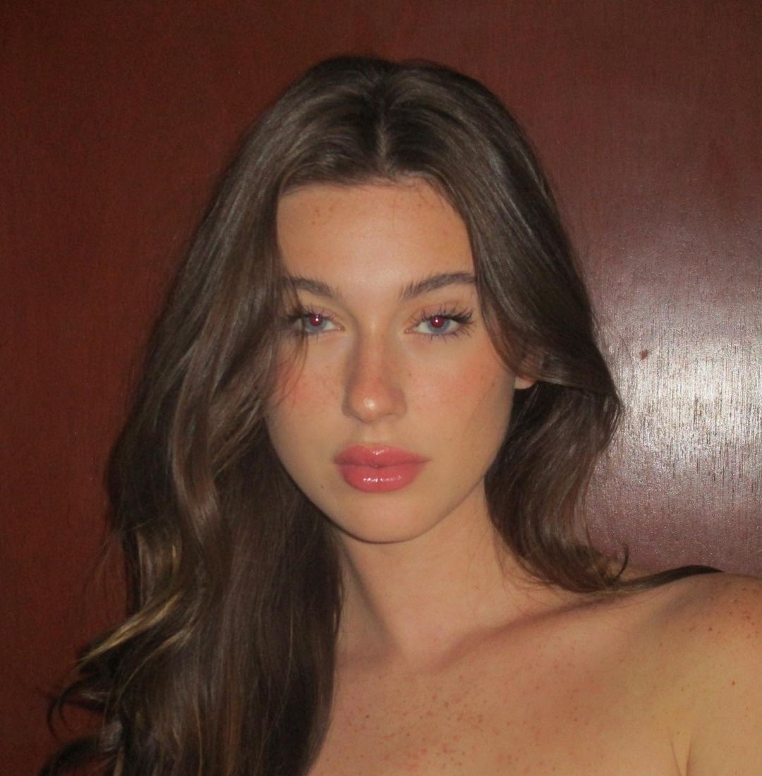 Sarah Waddles 30 Hottest Photo, Sarah Waddles 30 Sexy Photoshoot Sarah Waddles 29 Hottest Photo, Sarah Waddles 29 Sexiest Pictures