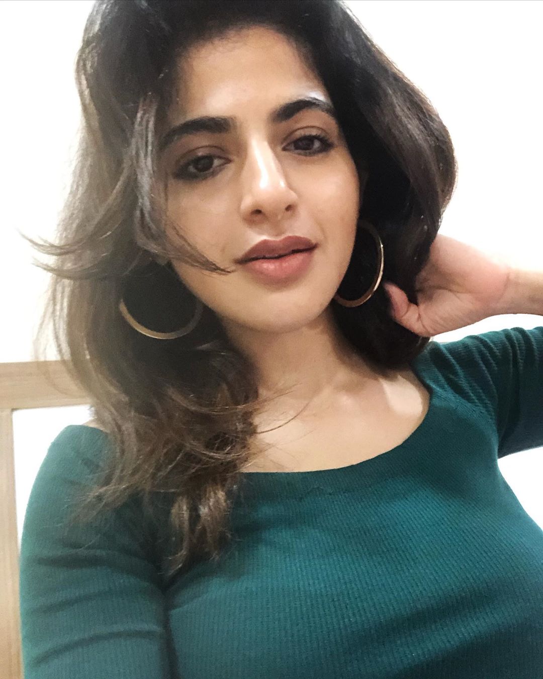 Iswarya Menon 18 Hottest Photo, Iswarya Menon 18 Sexy Photoshoot Iswarya Menon 17 Hottest Photo, Iswarya Menon 17 Sexiest Pictures