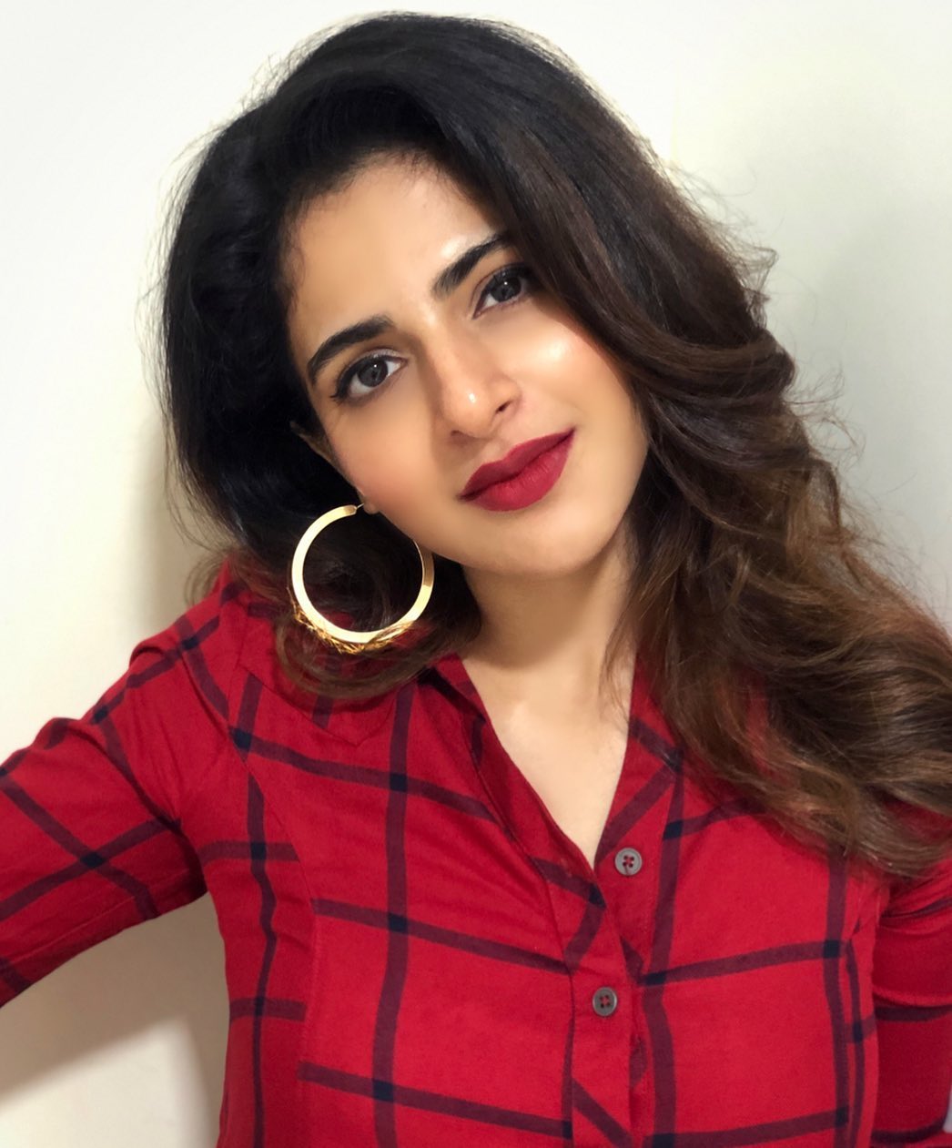 Iswarya Menon 22 Hottest Photo, Iswarya Menon 22 Sexy Photoshoot Iswarya Menon 21 Hottest Photo, Iswarya Menon 21 Sexiest Pictures