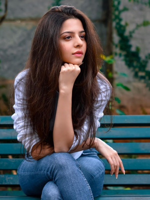 Vedhika4U 4 Hottest Photo, Vedhika4U 4 Sexy Photoshoot Vedhika4U 2 Hottest Photo, Vedhika4U 2 Sexiest Pictures